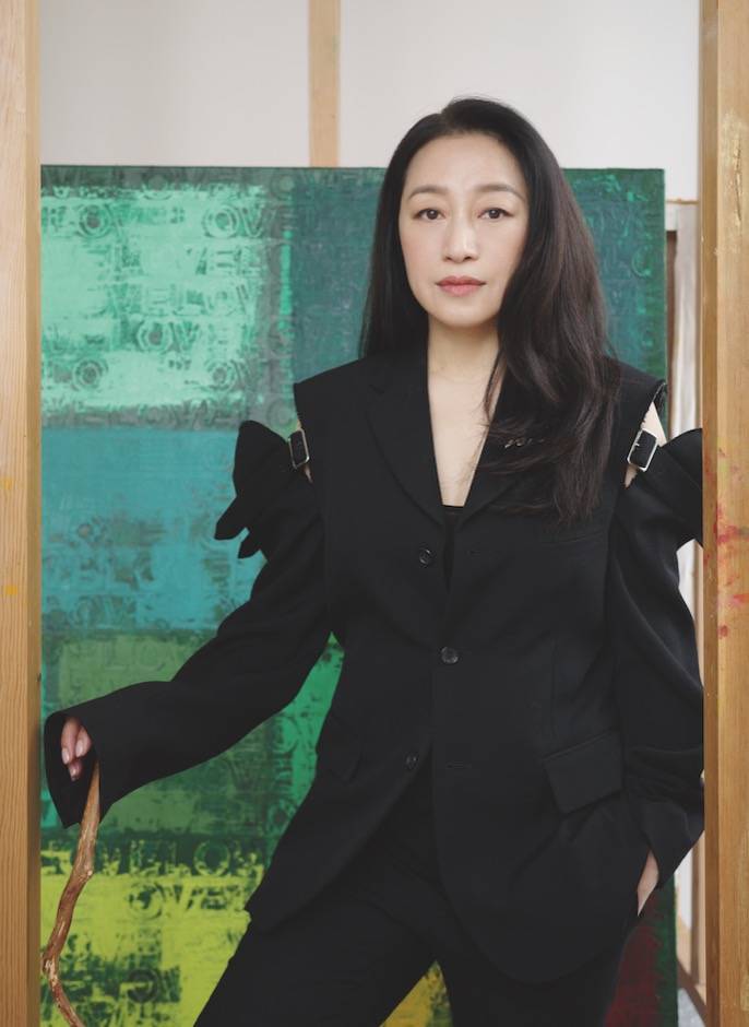 个展"全世界是绿色的"来到洛杉矶美国|歌手,艺术家艾敬在上海,书画家