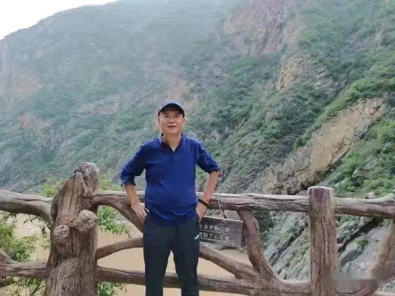 签约作家王党社/过年的味道_人们_伯父_工作