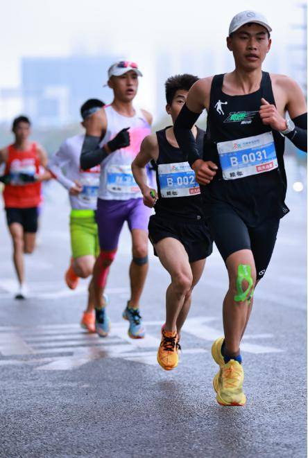 加油奔跑 兴义真好丨一份来自2024万峰林马拉松的感谢信_赛事_团队