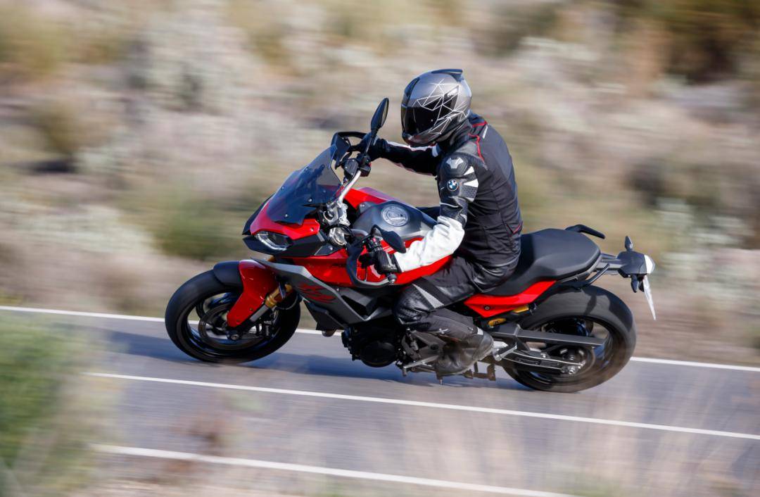 文武兼备的bmw f900xr_搜狐汽车_搜狐网