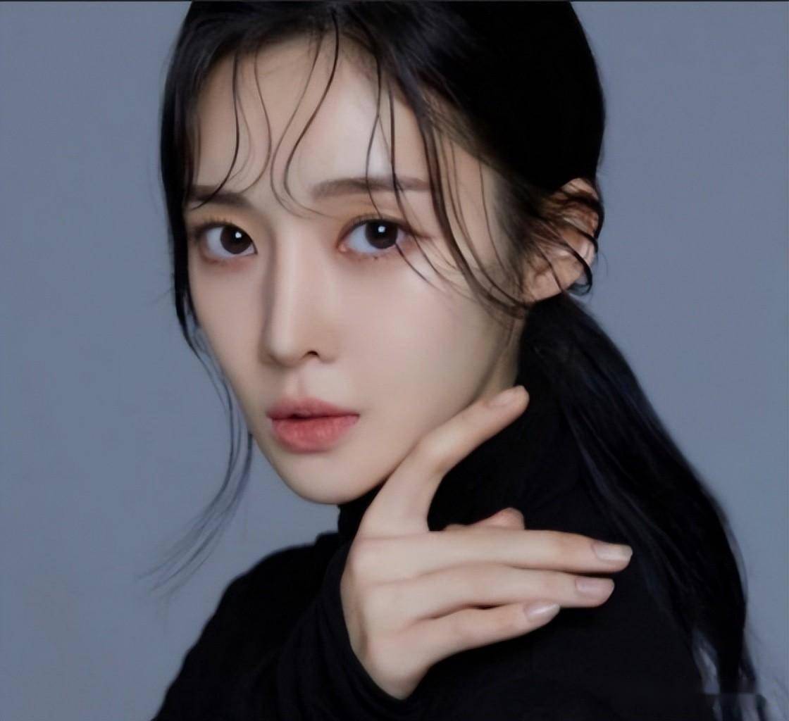 在孩子脸上尿尿拉屎,还往嘴里吐口水_李雅_老大_进行