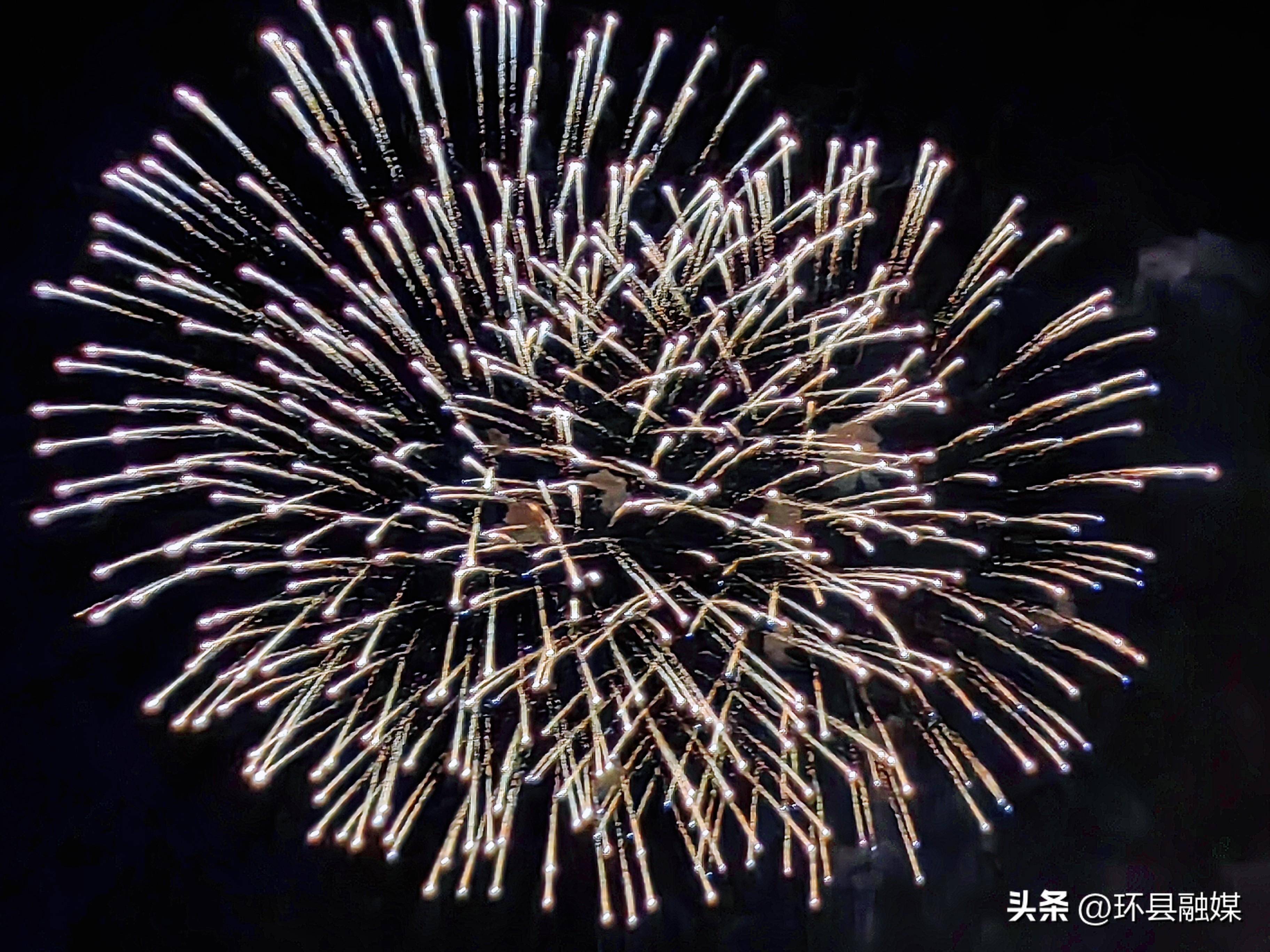 龙腾盛"焰" 华彩环州——环县烟花焰火晚会超"燃"上演