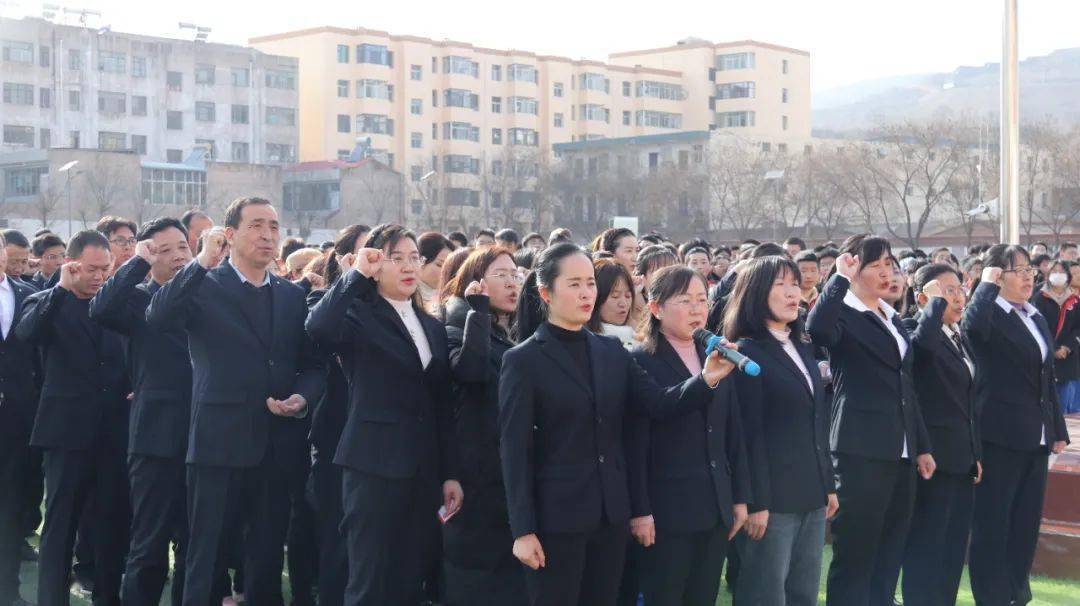 庄浪县第三中学图片