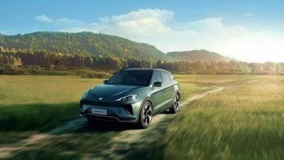 北汽蓝谷以持续创新为动力,注能新能源汽车快速发展