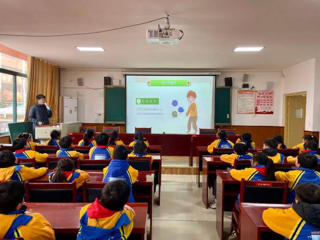 亳州一小宣讲春季传染病预防知识 助力学生健康成长_谢坤_防范_进行
