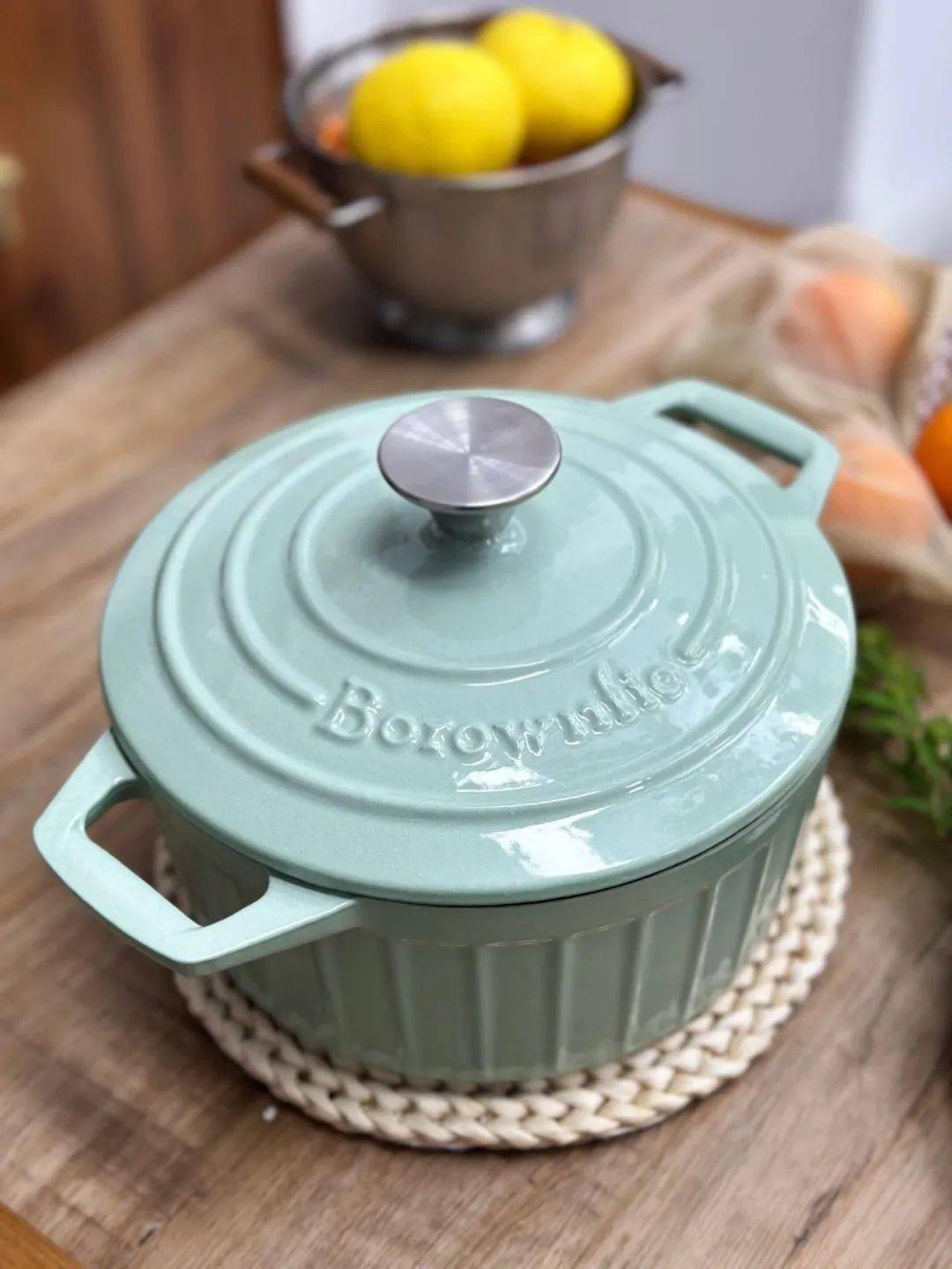 德国博朗菲珐琅锅169元大容量口径22cm360立体加热微压锁水导热快明火