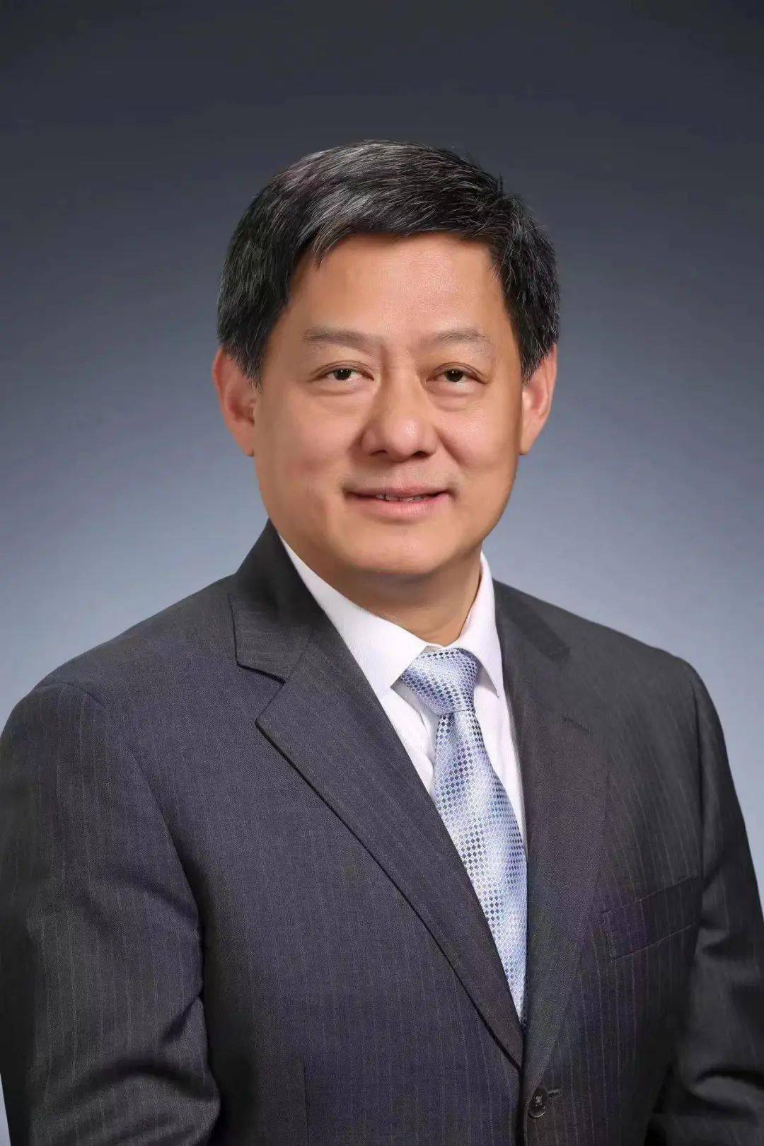 两会精英汇增强科研原始创新能力