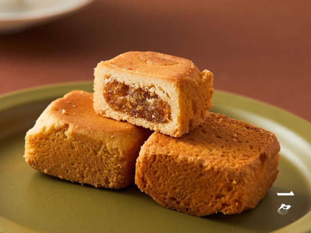 来自中国台湾百年饼铺,5代传承,匠心手作_糕点_礼盒_蛋黄酥