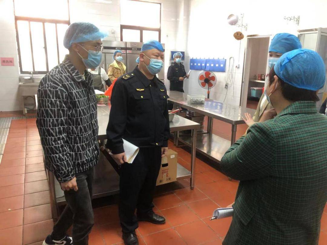 安海镇开展春季学校食堂食品安全联合检查行动_工作_校园_晋江市