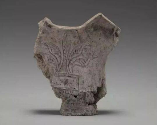 从河姆渡遗址发现的五叶纹陶块谈起――兼论我国蔬菜栽培的起始时代