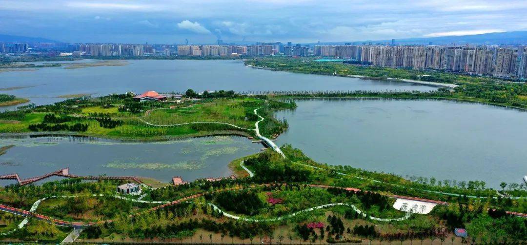 二期湿地公园承接汇集二期范围雨水资源和由三期转输而来的雨洪资源