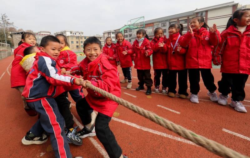 旧州小学精彩大课间图片