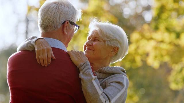 婚姻里注定不能白头偕老的夫妻大多有这三个特征