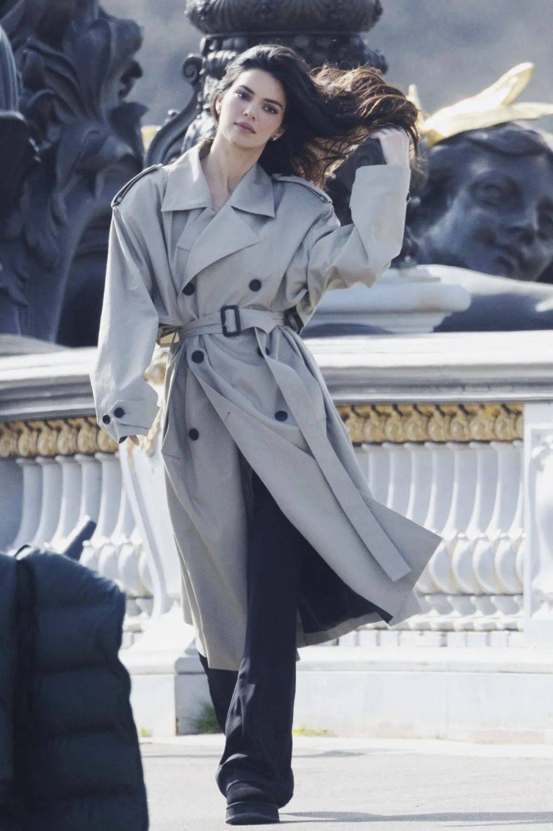 一开春就被这件外套刷屏了