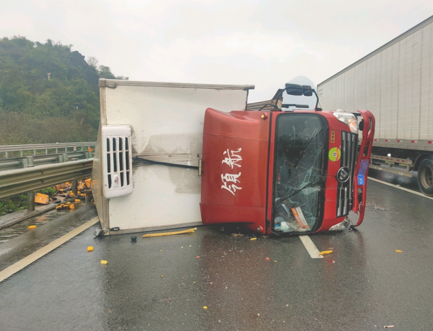 开车溅人一身水可能构成违法今起新一波降水来袭