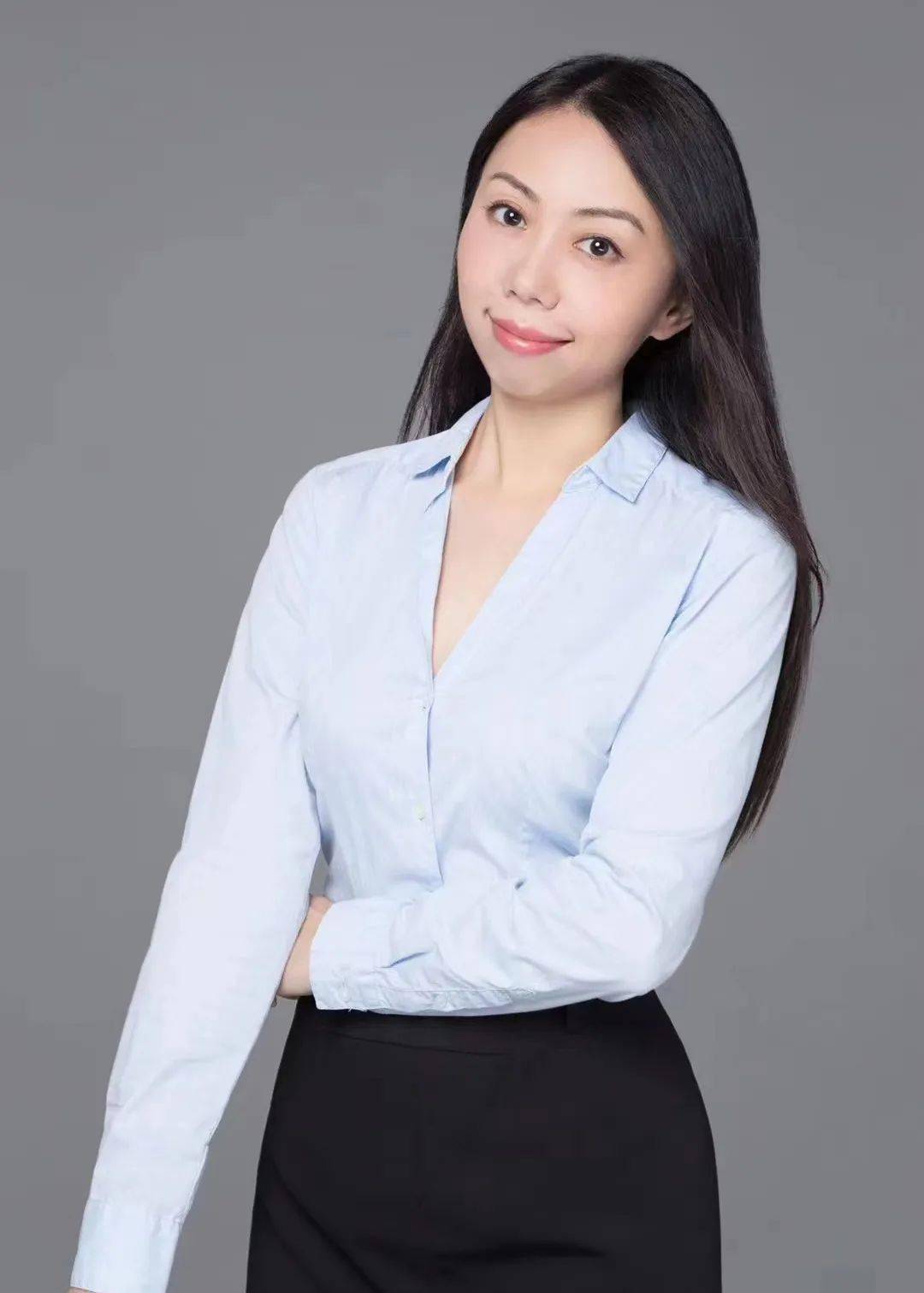 刘思颖拉开序幕带领主力通道的小记者们强势亮相由广东广播电视台主持