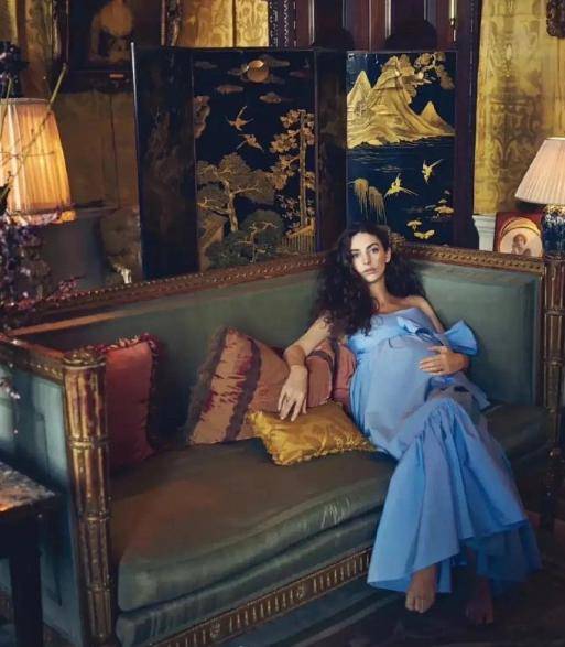 凯特王妃消失后英媒开始报道威廉的绯闻情人名媛奢华生活令人咋舌