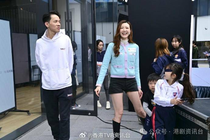 隔空恭喜菊梓乔签新公司_老公_挑战_联络