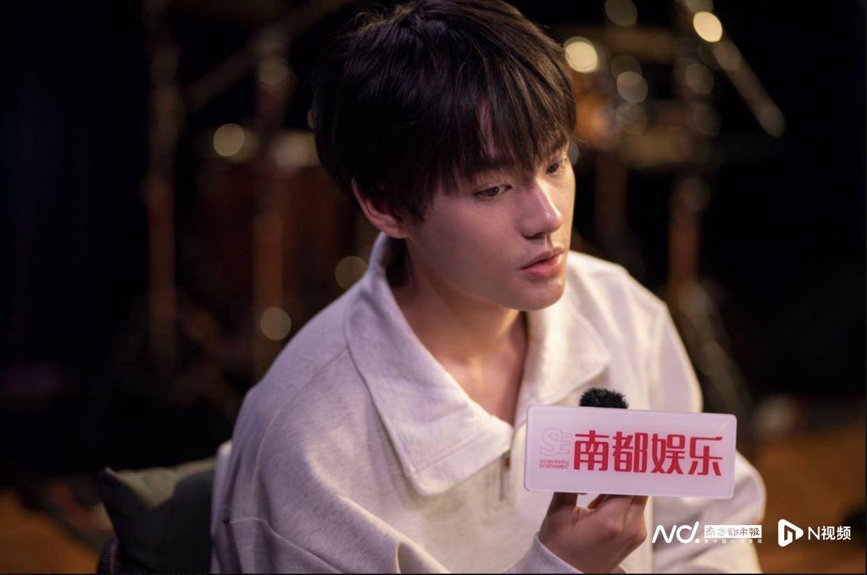 23岁的田鸿杰,决定用音乐谈谈"欲望"_周耀辉_因为_时候