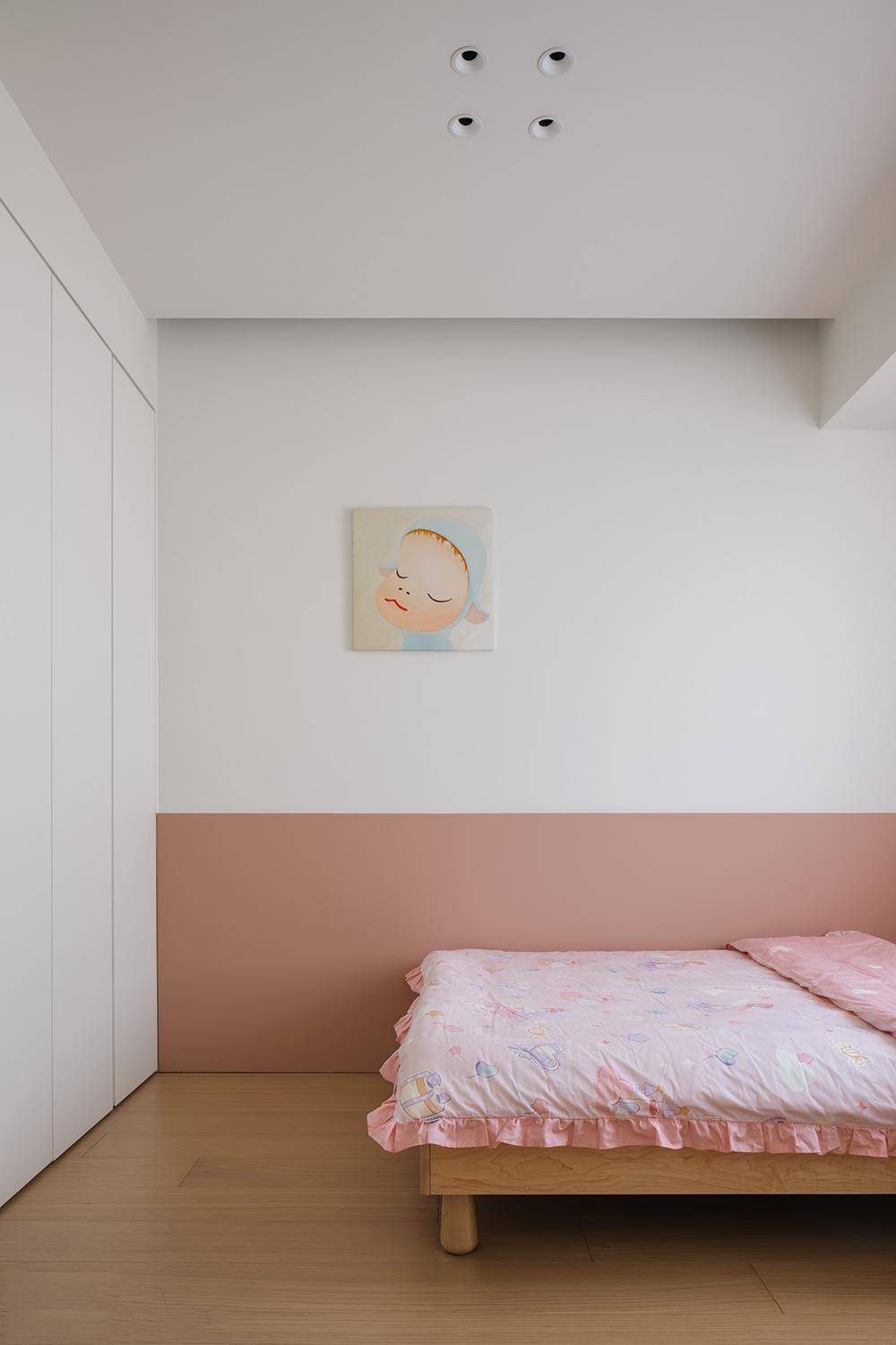 is a lot of little girls dream fairy tale space, a door into the