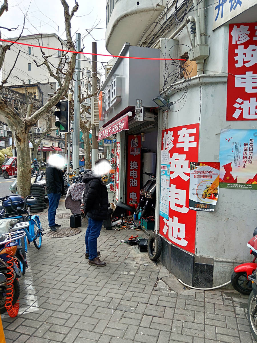 上观曝光后上海监管部门迅速行动5个电动自行车品牌8家门店遭立案调查