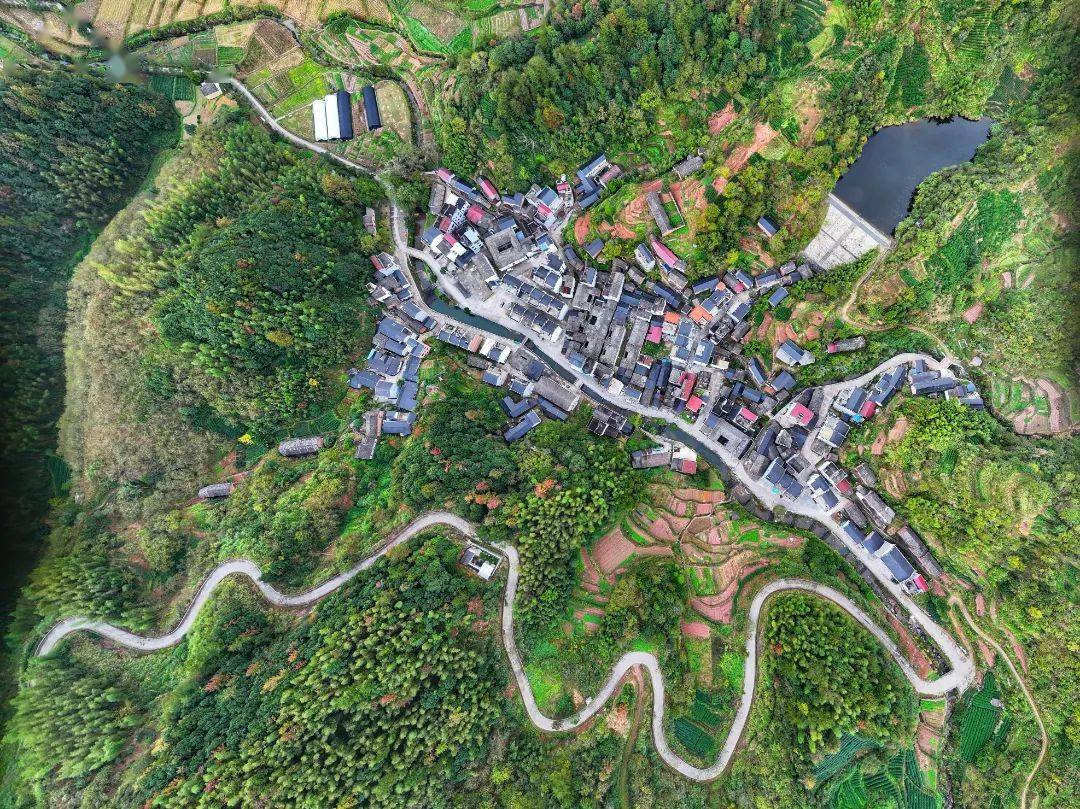 金华两地获评四好农村路全国示范县