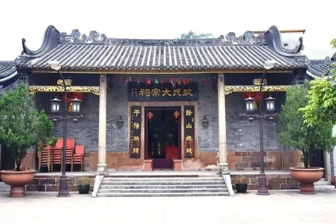 中山这个镇靠什么?_古镇_灯光_海洲