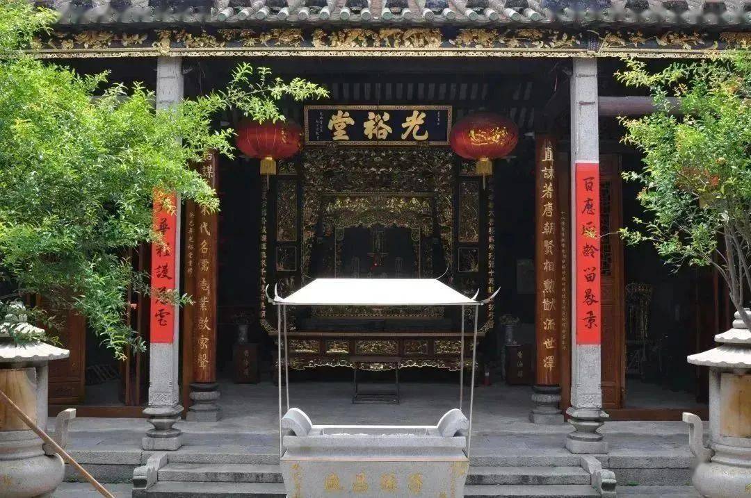 8平方公里与江门,佛山,小榄相连位于中山市古镇镇北部由九个自然村