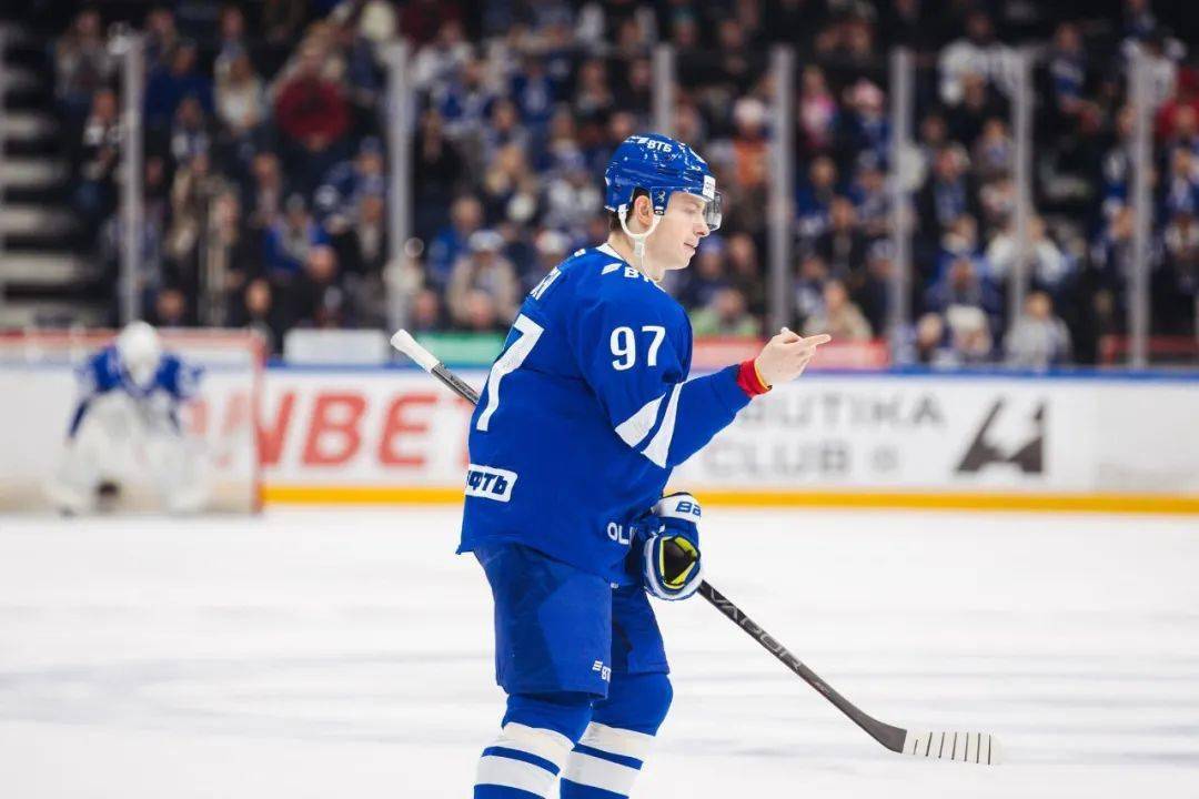 疯狂khl季后赛先锋第二场07惨败就宣布主帅下课拖拉机ot绝杀常规赛