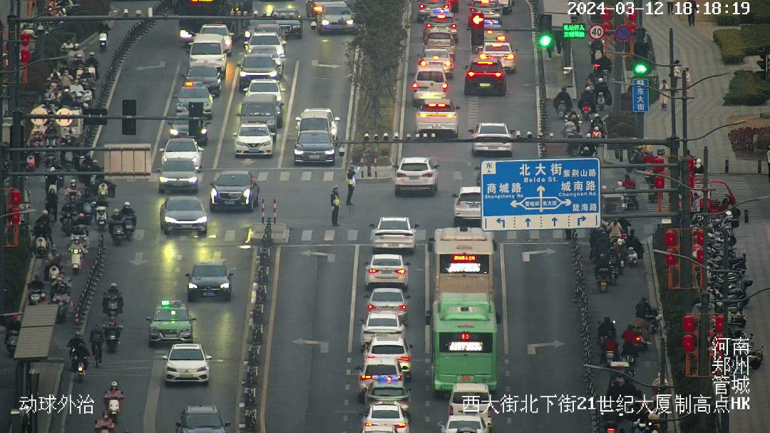 注意!高峰期拥堵 抓拍措施→_路口_车辆_郑州