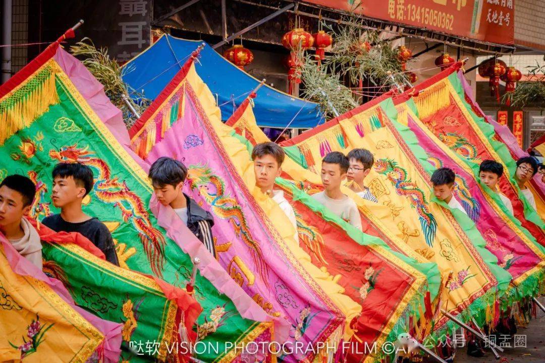 潮阳铜盂奉敬圣母娘娘福德老爷巡游