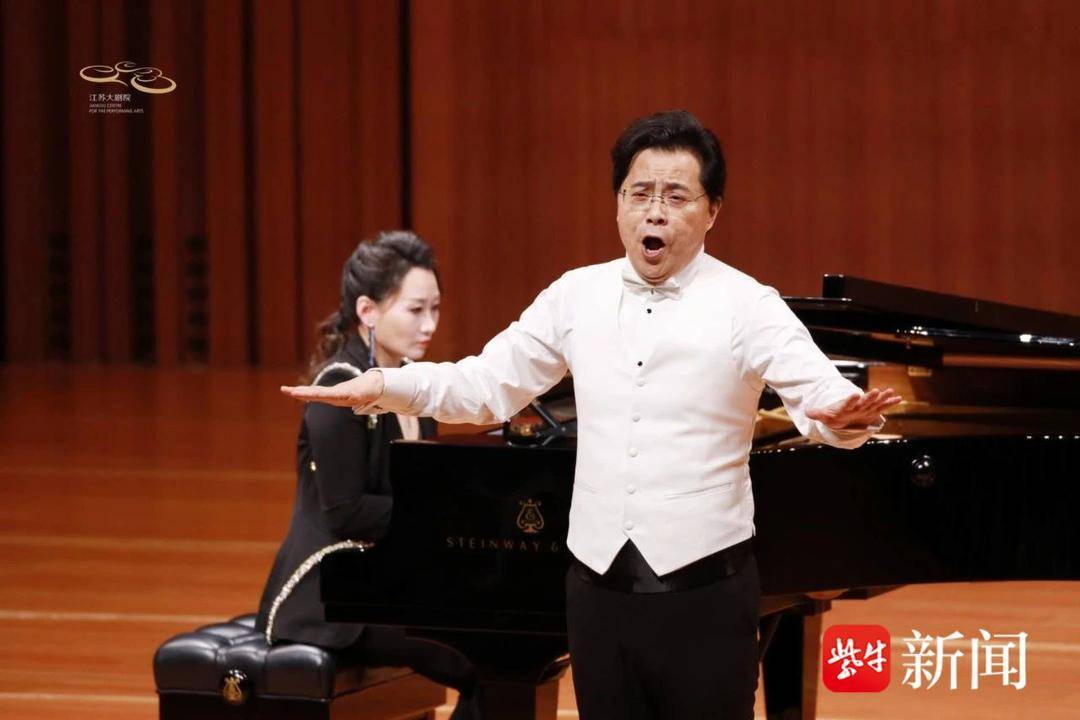 金中河西将声乐课堂"搬"进江苏大剧院_艺术_王颖_糜梦逸