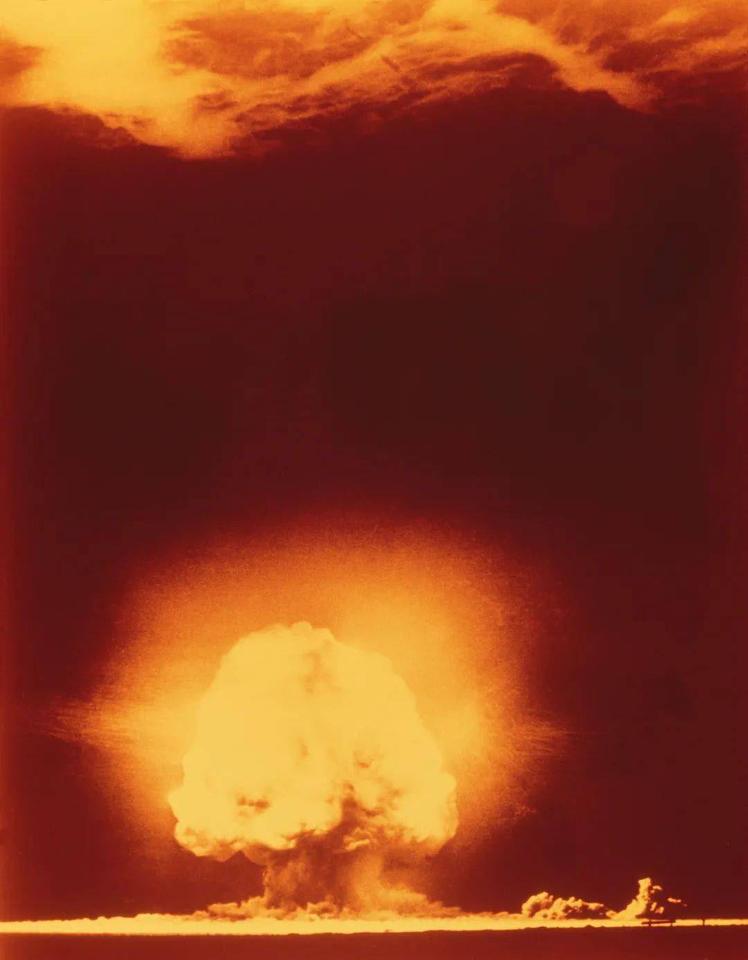 原子弹画 大型图片