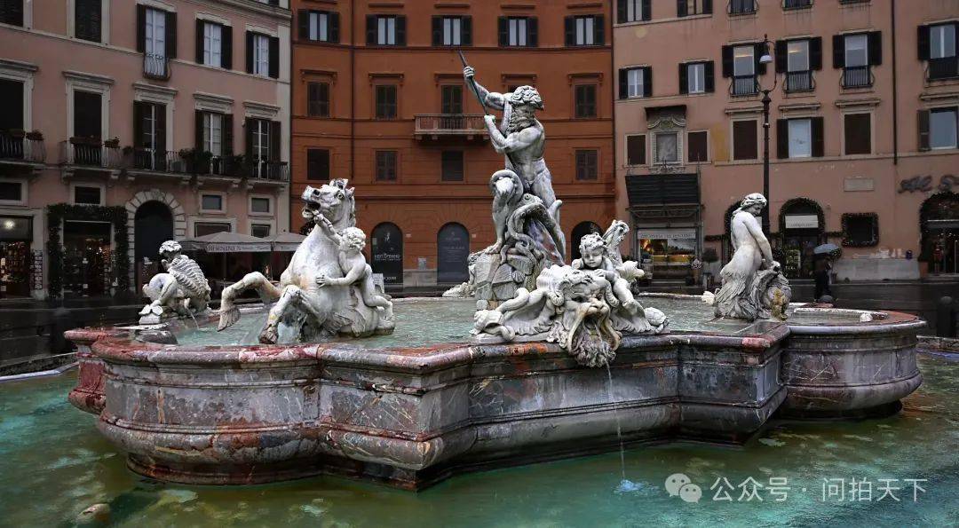 最美纳沃纳广场(世遗系列9)_喷泉_雕像_河神