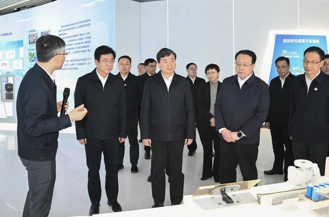 共商新时代沪闽合作大计陈吉宁龚正与周祖翼赵龙率领的福建省党政代表