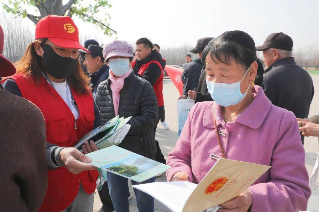 双争进行时青春志愿行泊头团市委开展保护母亲河争当河小青活动守护