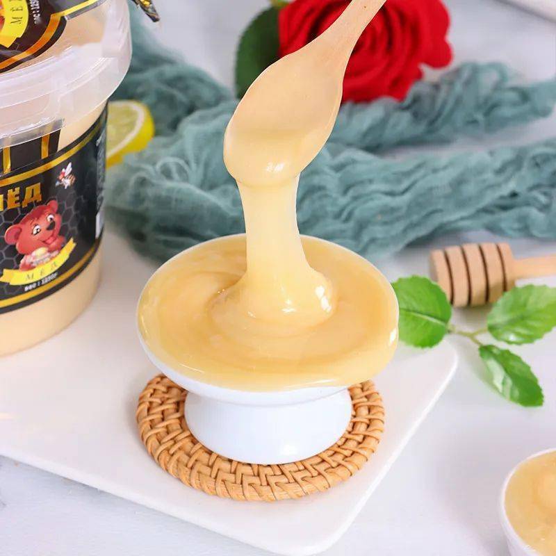 蜜质浓稠清甜,一抿即化营养健康,一罐足足2.