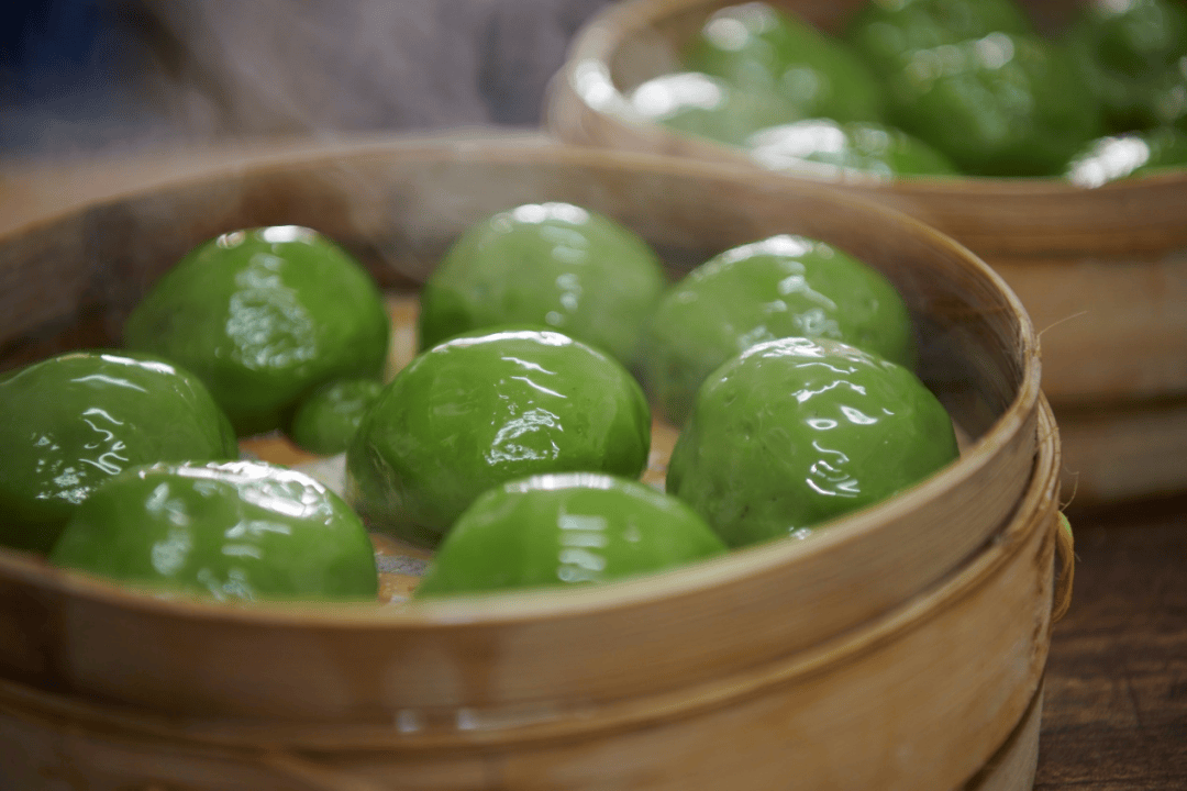 这样的"绿胖子"你爱了吗?_青团_传统_口味