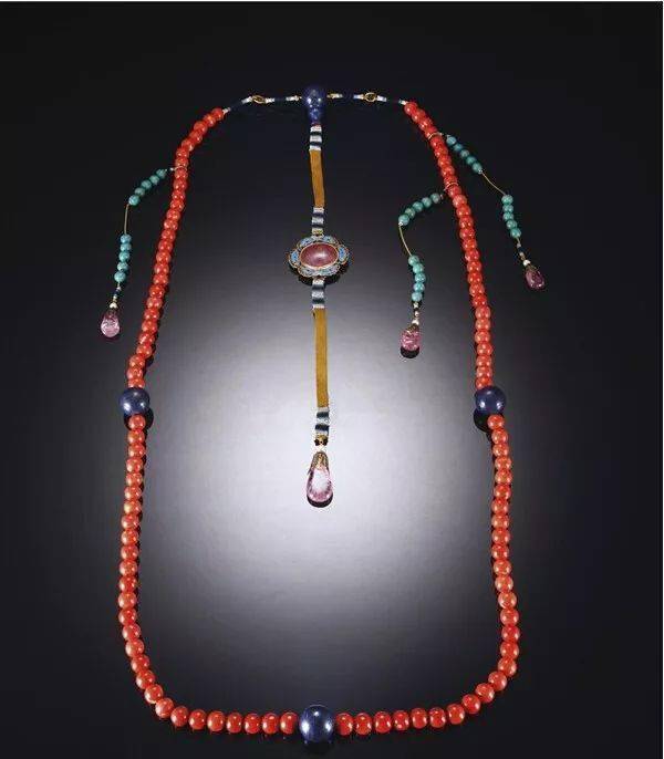 看看皇帝都玩啥串!_佛珠_佛教_宫廷里