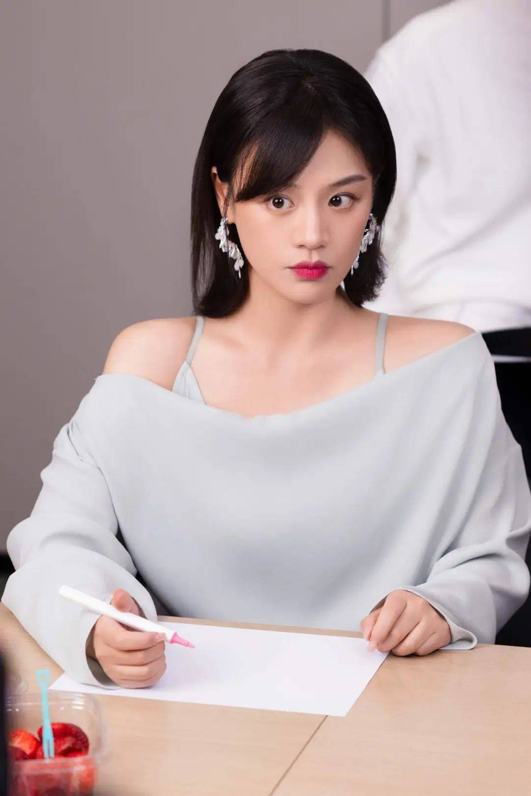 看了朱珠李雪琴的有效瘦身忍不住想夸