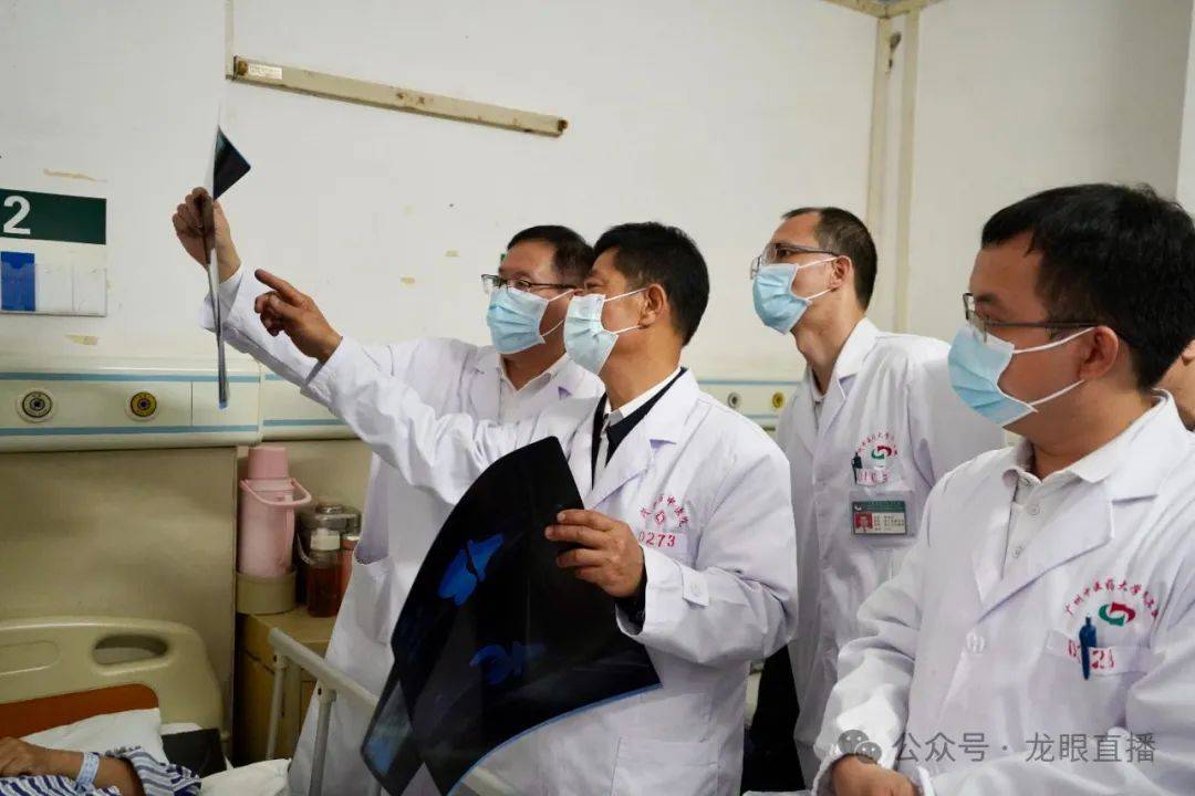 茂名市人民政府副秘书长何志强,广州中医药大学副校长刘中秋,茂名市