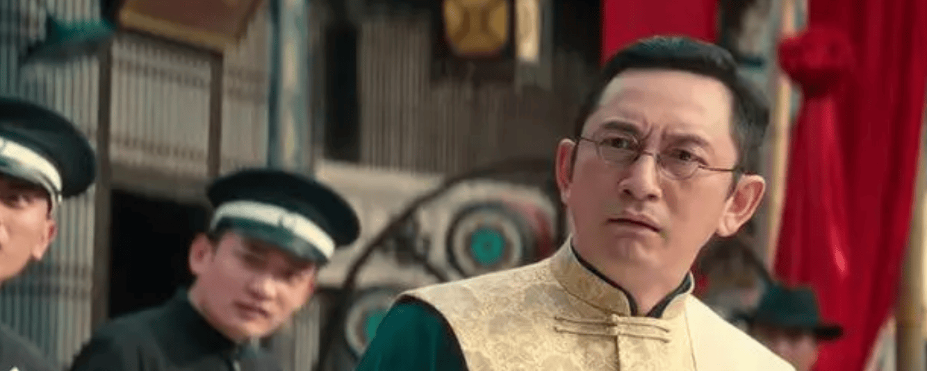 成功碰瓷《九品芝麻官》《让子弹飞》,张浩新片上线首日票房夺冠_电影