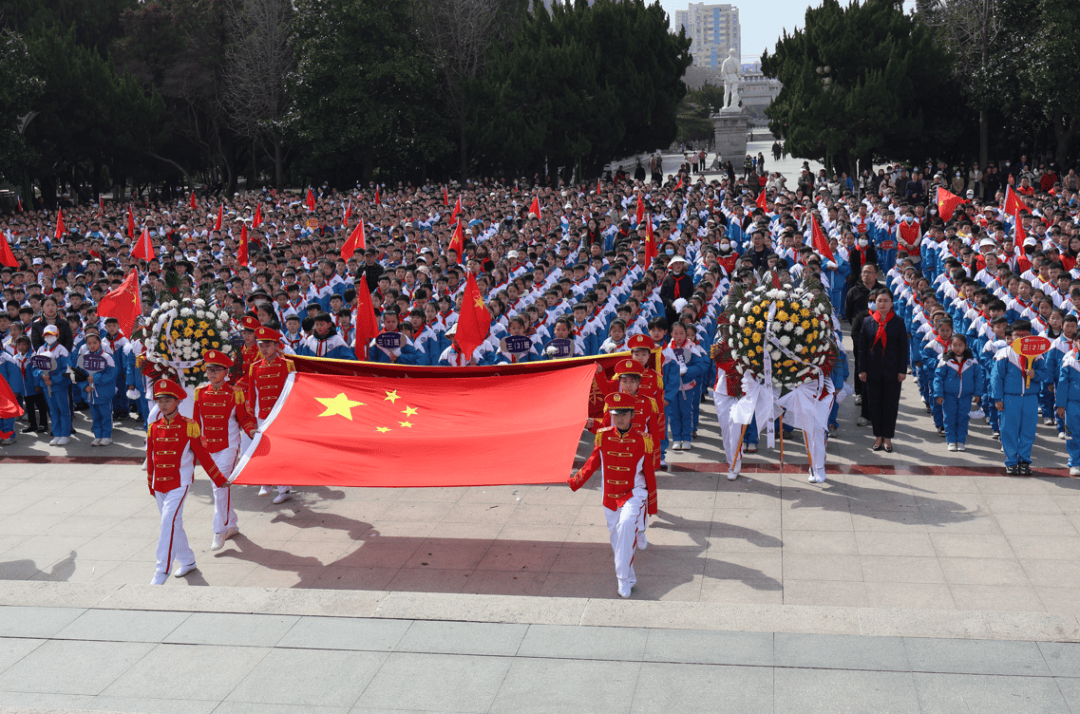 节日—清明"之宿州一小"清明祭英烈,传承中华魂"清明祭扫烈士墓活动