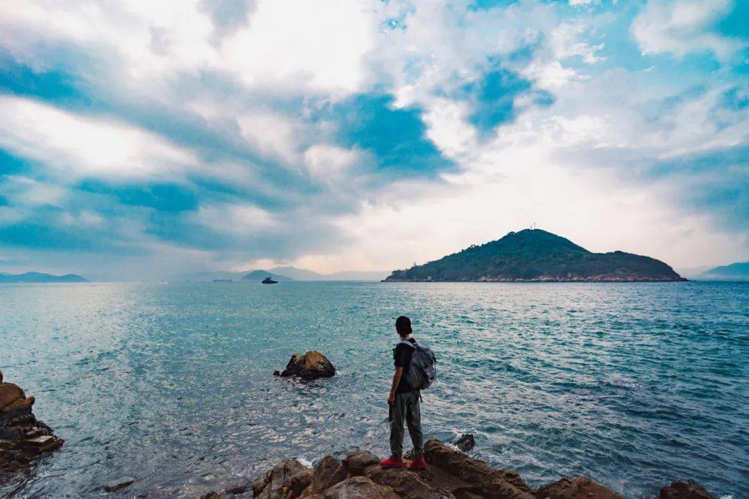 人生海海一个人真正的强大是放过自己