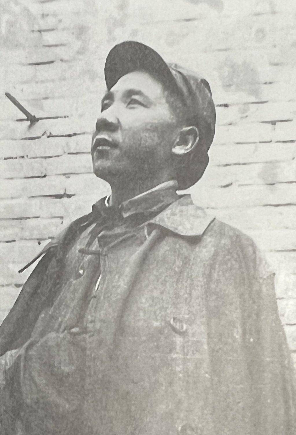 人文青岛|知侠一生,"痴"侠一生——专访刘知侠夫人,作家刘真骅,两人