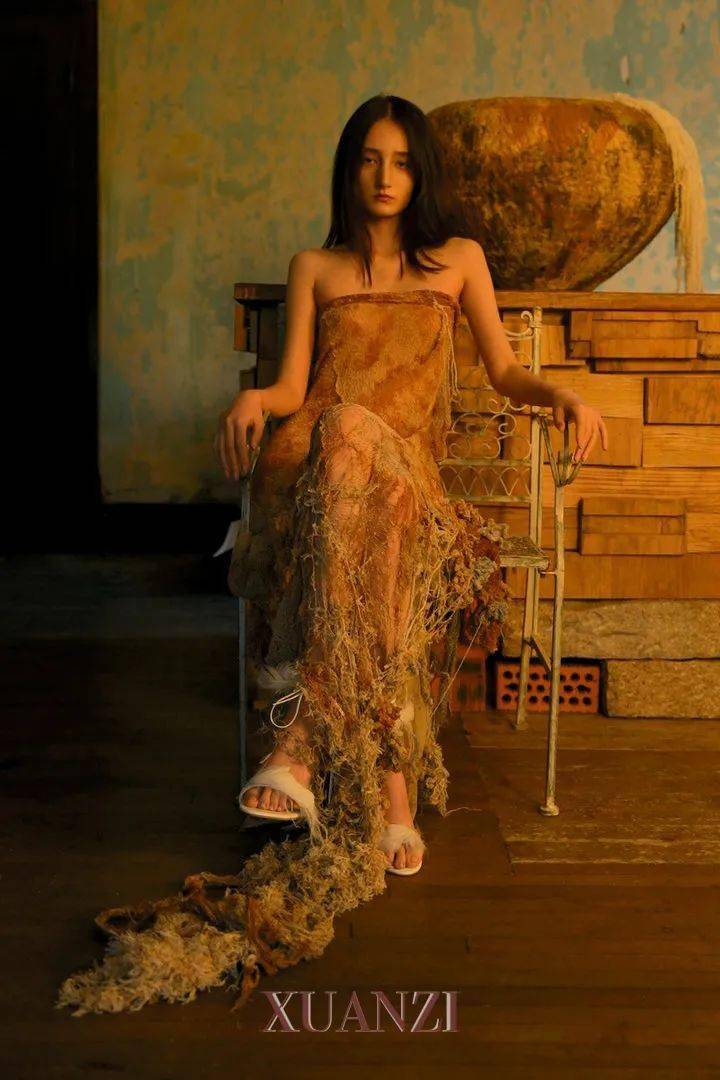 上海时装周特别呈现为蔚蓝riseup可持续时尚设计特展开幕