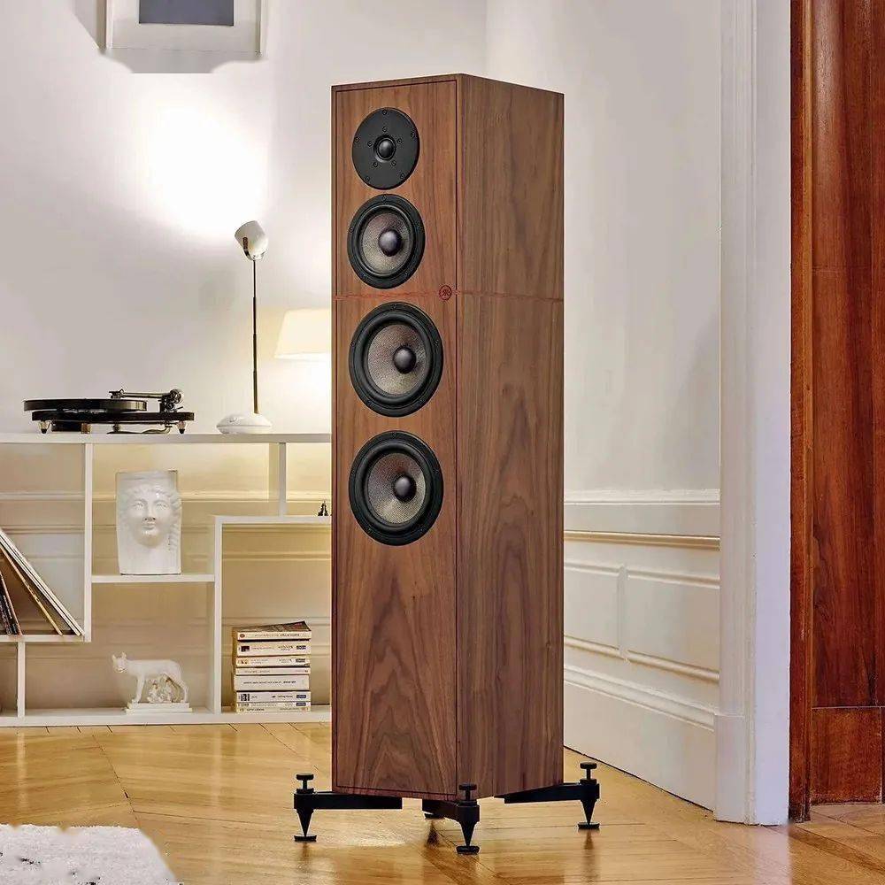 新品速递追求无与伦比的平衡性法宝revivalaudioatalante4落地音箱