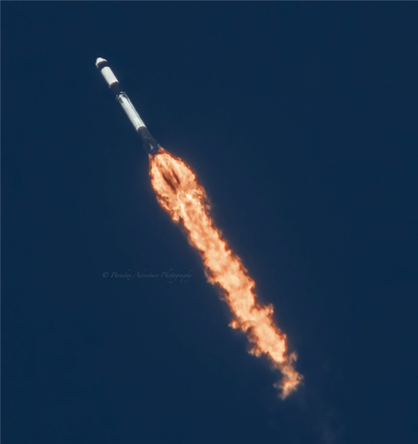 6手猎鹰9号火箭成功发射4手龙飞船载货超过27吨