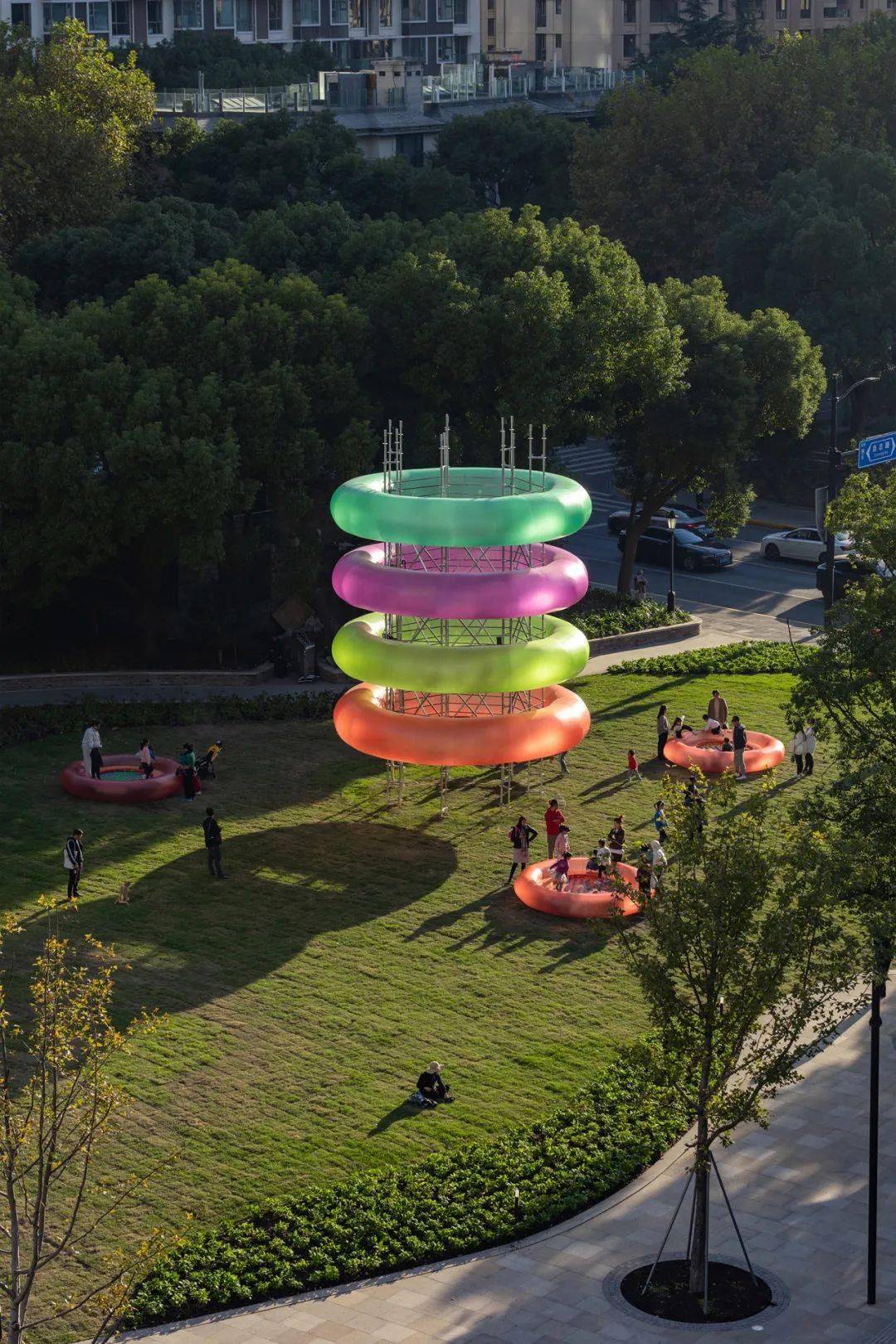 建筑| 在交互玩乐中,体验公共装置的艺术性,文化性与趣味性_植物_palk