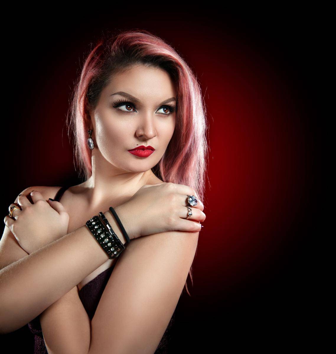 原创法国街头采访你觉得中国实力如何法国美女回复望能嫁到中国